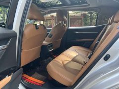 Toyota Camry Hybrid Luxury - ფოტო 11