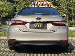 Toyota Camry Hybrid Luxury - ფოტო 19