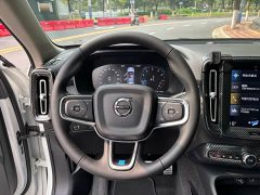 Volvo XC40 T3 Fashion Edition - ფოტო 18