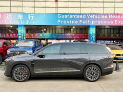 NIO ES8 2026 Six-Seat Executive Luxury Edition - ფოტო 3
