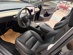 Tesla Model Y Rear-Wheel Drive - ფოტო 6