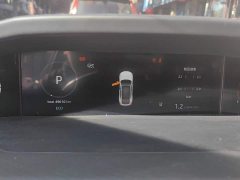 Changan UNI-V 2022 1.5T Deluxe - ფოტო 14