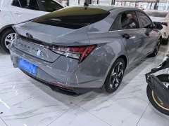 Hyundai Elantra 2021 1.5L CVT Luxury - ფოტო 6