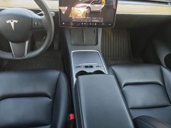 Tesla Model Y Rear-Wheel Drive - ფოტო 16