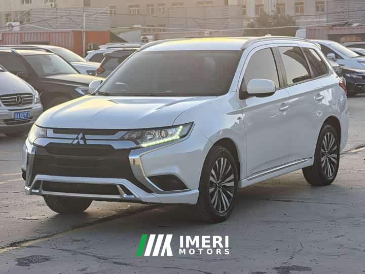 Mitsubishi Outlander 2021 2.0L RWD Enjoy Edition 5-seater - ავტომობილი ჩინეთიდან
