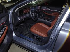 Lincoln Z 2.0T Premier - ფოტო 9