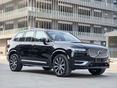 Volvo XC90 B5 Intelligent Luxury 5-Seater - ფოტო 1