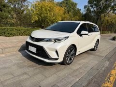 Toyota Grevias 2.5L Hybrid Premium Plus Edition - ფოტო 1