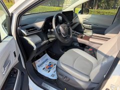 Toyota Grevias 2.5L Hybrid Premium Plus Edition - ფოტო 5