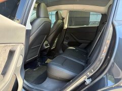Tesla Model Y Rear-Wheel Drive - ფოტო 5