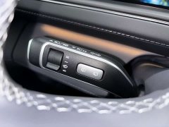 NIO ES8 Six-Seat Executive Signature Edition - ფოტო 10