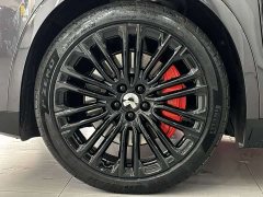 NIO ES8 Six-Seat Executive Signature Edition - ფოტო 12