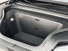 NIO ES8 Six-Seat Executive Signature Edition - ფოტო 7
