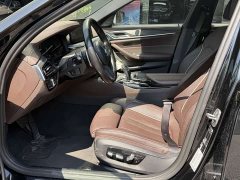 BMW 5 Series Facelift 530Li Luxury M Sport Package - ფოტო 9