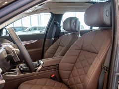 BMW 7 Series 2023 735Li Luxury Package - ფოტო 11