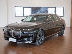 BMW 7 Series 2023 735Li Luxury Package - ფოტო 2