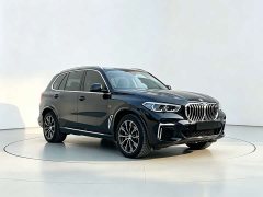 BMW X5 xDrive 30Li Luxury M Sport Package - ფოტო 3