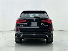 BMW X5 xDrive 30Li Luxury M Sport Package - ფოტო 9