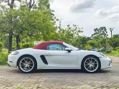 Porsche 718 Boxster 2.0T - ფოტო 4