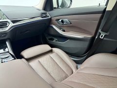 BMW 3 Series 320Li M Sport Package - ფოტო 10