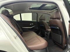 BMW 3 Series 320Li M Sport Package - ფოტო 12