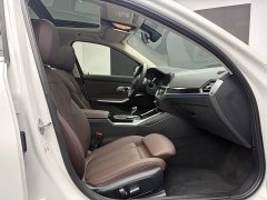 BMW 3 Series 320Li M Sport Package - ფოტო 15