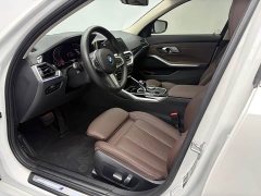 BMW 3 Series 320Li M Sport Package - ფოტო 4