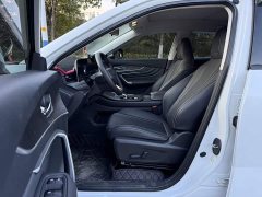 Nissan Venucia V 260T Monarch Edition Pro - ფოტო 7