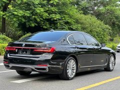 BMW 7 Series 730Li Luxury Package - ფოტო 4