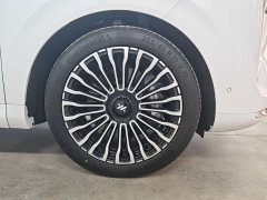 IM Motors Zhiji LS8 52 Max Tech Flagship 5-Seater - ფოტო 14