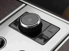 Land Rover Range Rover 3.0 L6 400PS Prestige Seven-Seat Extended Wheelbase - ფოტო 17