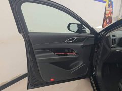 FAW Red Flag HS3 PHEV 117km Dynamic Edition - ფოტო 7