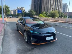 Changan UNI-V 1.5T Premium Sport - ფოტო 3