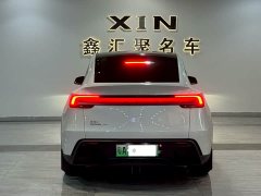 Tesla Model Y Long Range All-Wheel Drive - ფოტო 4
