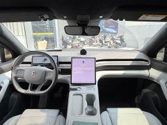 NIO ES6 75kWh - ფოტო 10