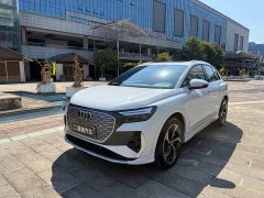 Audi Q4 e-tron 2023 40 e-tron Creative Edition - ფოტო 1