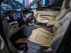 Buick GL8 Avenir Six-Seat Wisdom Courtesy Edition - ფოტო 4