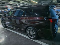 Buick GL8 Avenir Six-Seat Wisdom Courtesy Edition - ფოტო 9