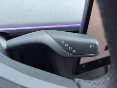 Tesla Model Y Rear-Wheel Drive - ფოტო 16