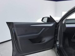 Tesla Model Y Rear-Wheel Drive - ფოტო 7