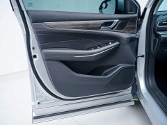 AITO Blue Electric E5 1.5L DE-i 100KM Comfort 5-Seater - ფოტო 14
