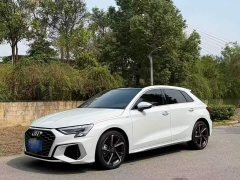Audi A3 Facelift Sportback 35 TFSI Fashion Sport - ფოტო 1
