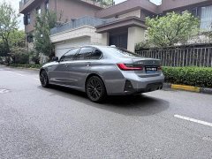 BMW 3 Series 325i M Sport Night Edition Package - ფოტო 7