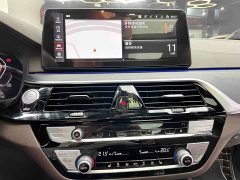 BMW 5 Series 530Li Premier M Sport Package - ფოტო 11