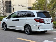 Honda Elysion 2019 2.0L Hybrid Luxury - ფოტო 4