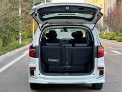 Honda Elysion 2019 2.0L Hybrid Luxury - ფოტო 6