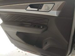Volkswagen Viloran 2020 380TSI Flagship - ფოტო 7