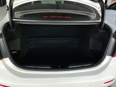 BMW 1 Series Facelift 120i M Sport Night Edition - ფოტო 4