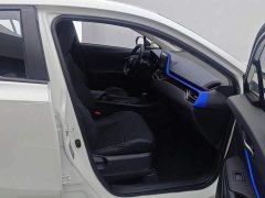 Toyota C-HR 2021 2.0L Comfort - ფოტო 8