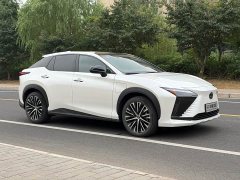 Lexus RZ 2023 450e AWD Luxury Edition - ფოტო 2
